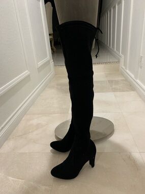 Stuart Weitzman Highland Stretch-Black Suede Over-the-Knee Boot Size 40